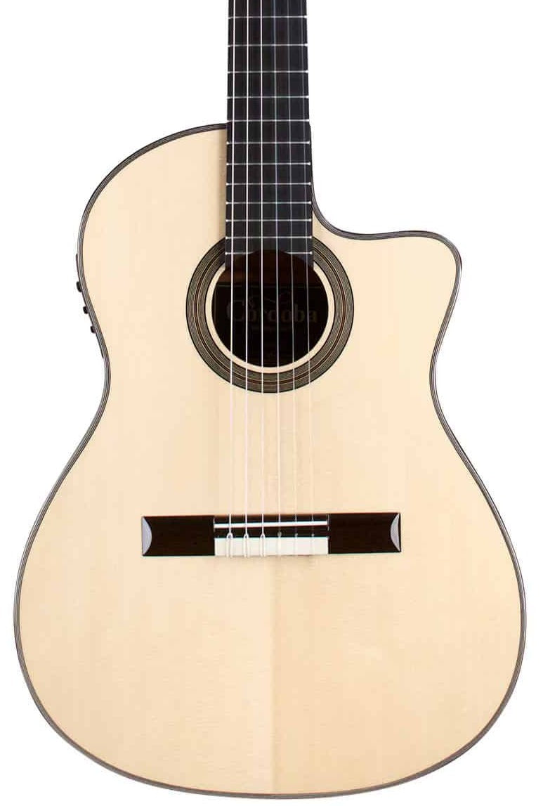 Maple classical online guitar