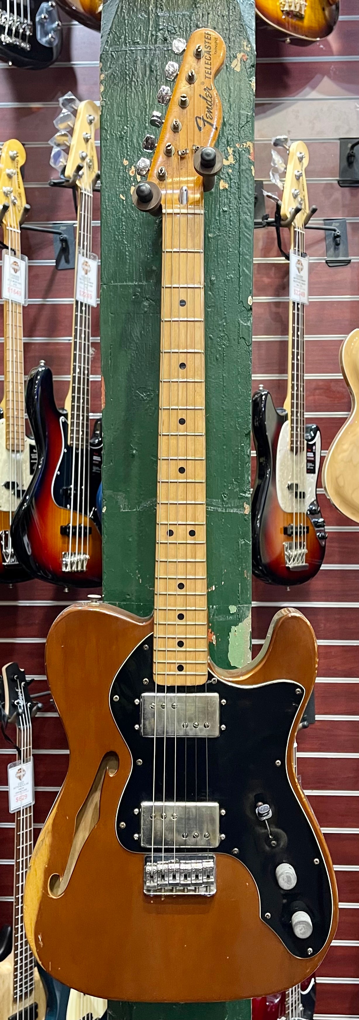 Fender telecaster deals deluxe mocha