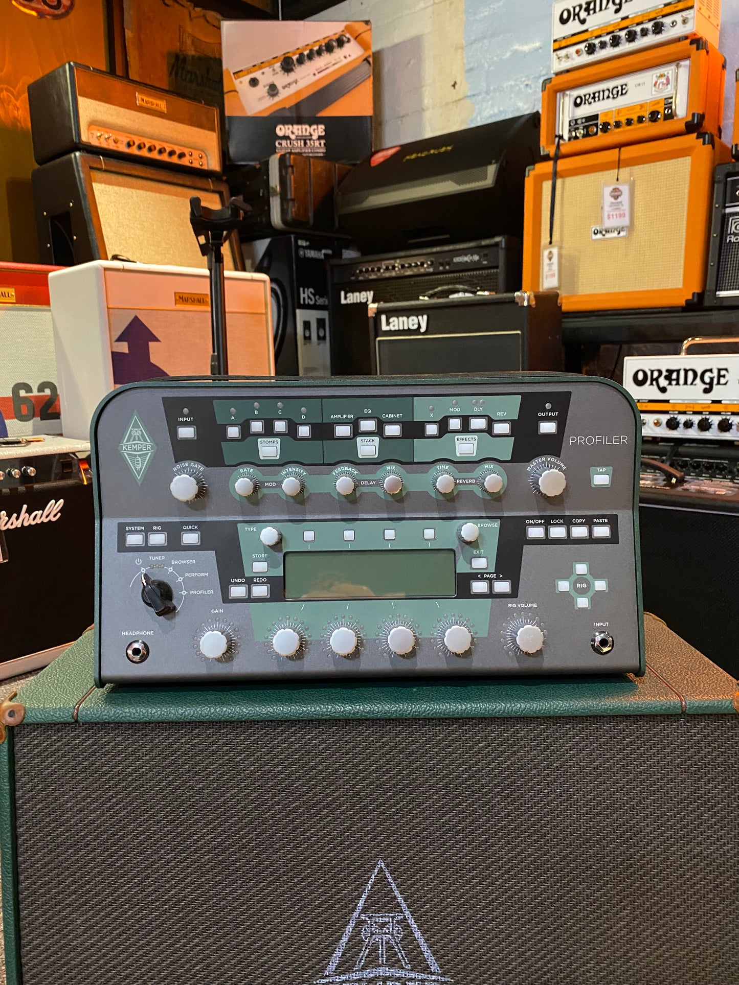 Kemper Profiler Bundle w/cover - Preloved