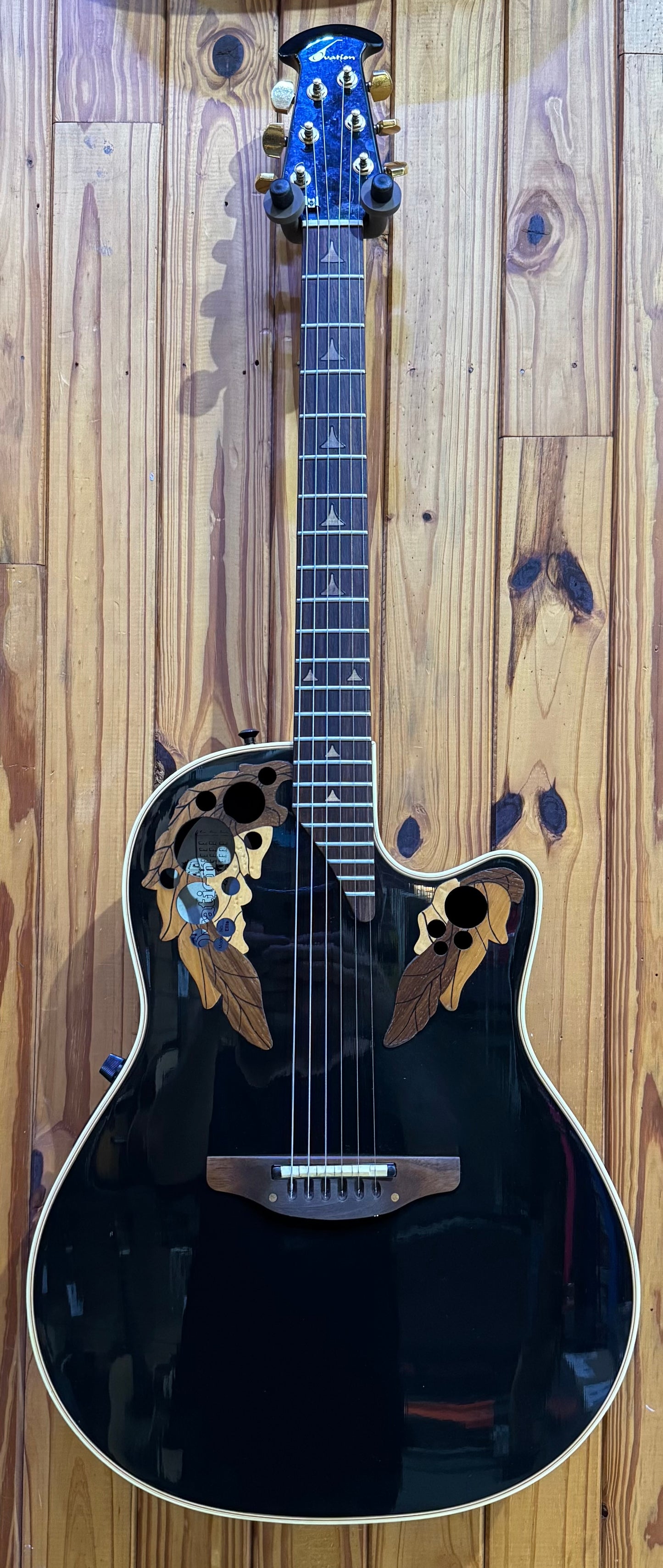 Ovation USA Elite 1868 - Ebony - Pre-Loved