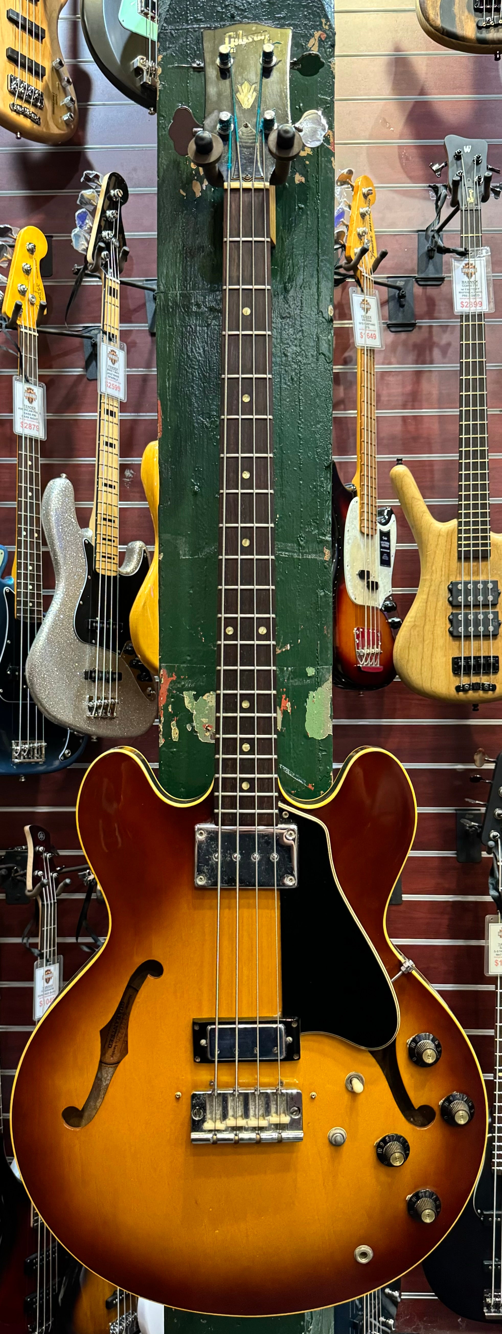 Gibson hollow online body bass