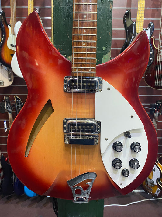 Rickenbacker 330 Fireglo - Pre-Loved