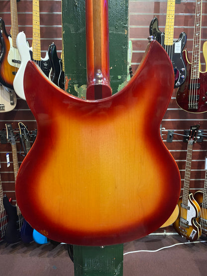 Rickenbacker 330 Fireglo - Pre-Loved