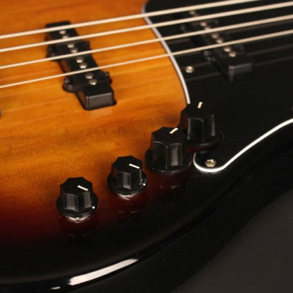 Cort GB34JJ 4-String Bass - Sunburst