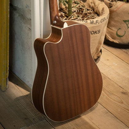 Cort MR500E Solid Top Dreadnought Cutaway