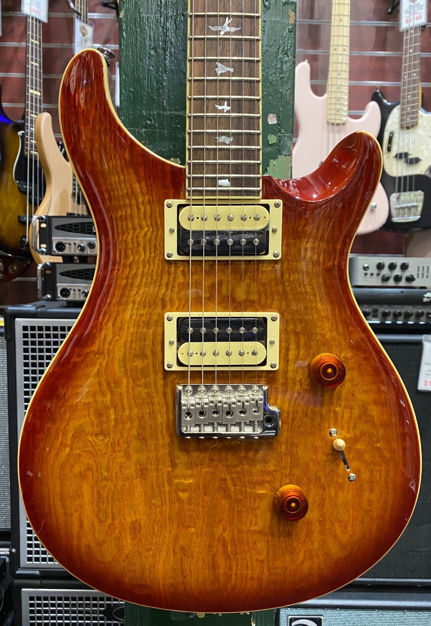 PRS SE CUSTOM 24 EXOTIC: BURLED ASH VINTAGE SUNBURST WITH GIG BAG